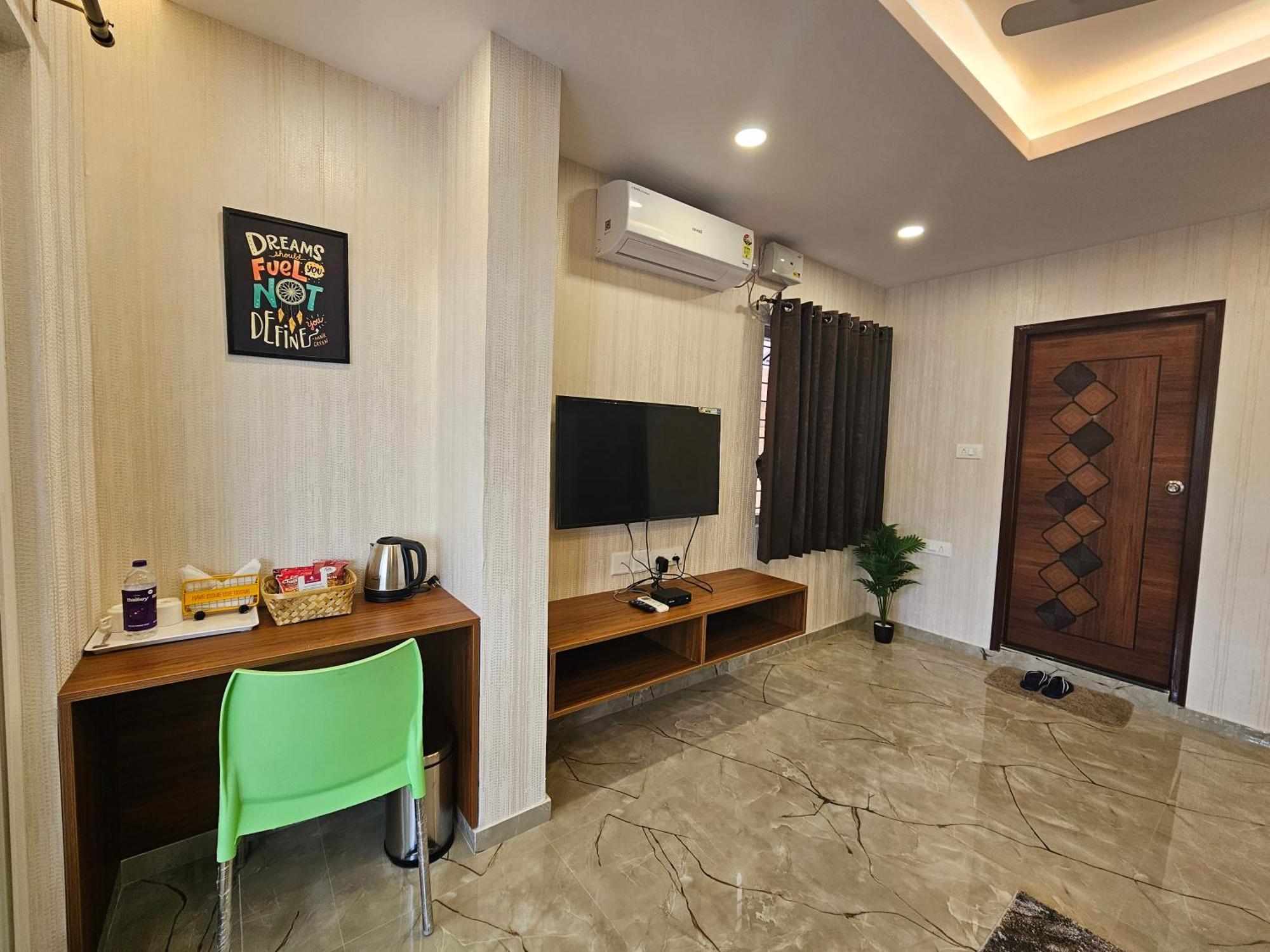 The Urban Nest Hotell Bangalore Exteriör bild