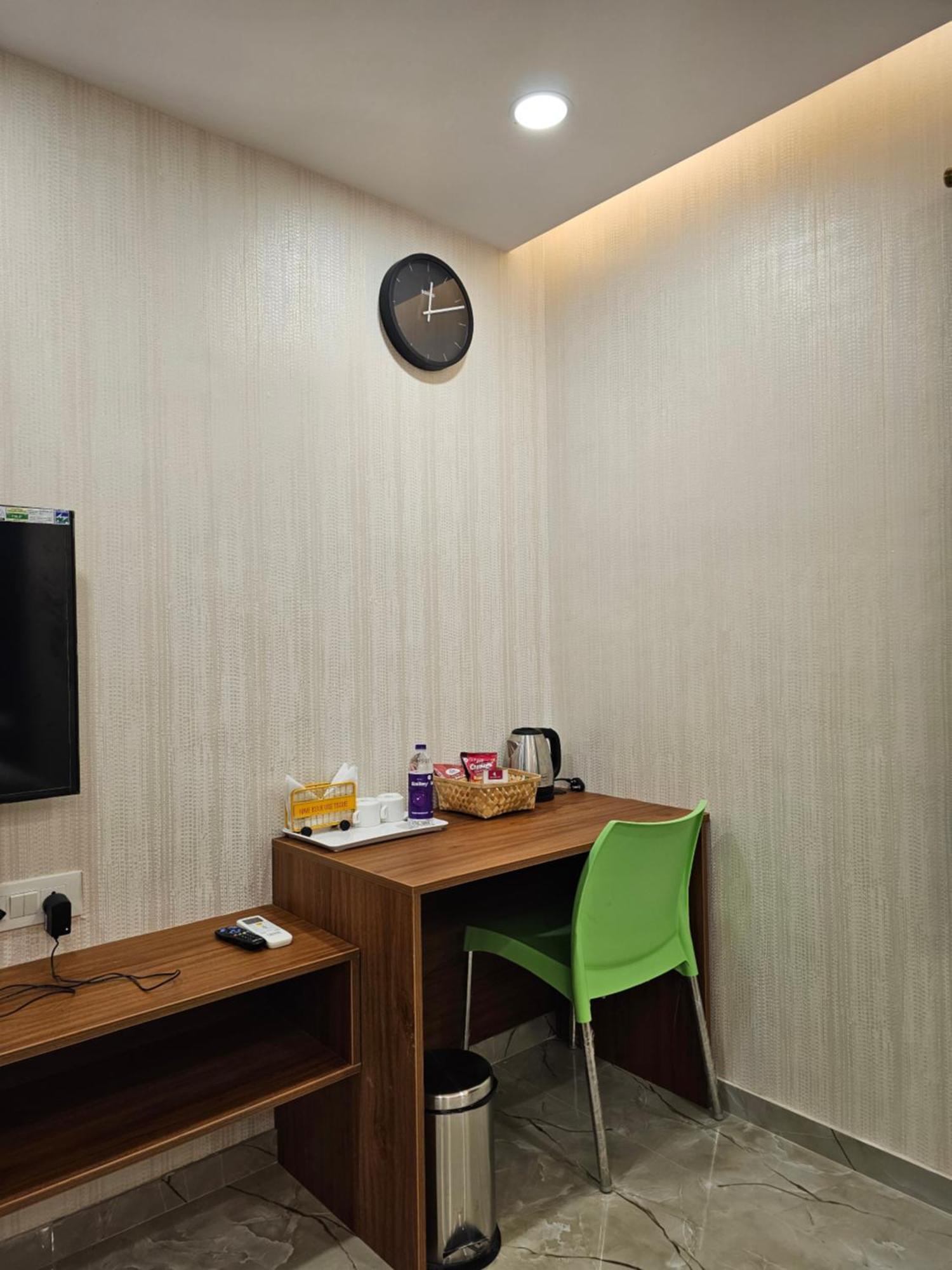 The Urban Nest Hotell Bangalore Exteriör bild